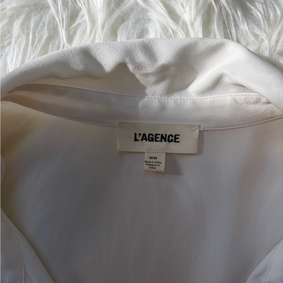 Elegant Cream Silk Button-Up Blouse by L’AGENCE - Picture 4 of 5